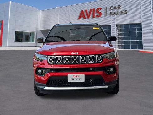 Used 2025 Jeep Compass Limited AWD/4WD image 2