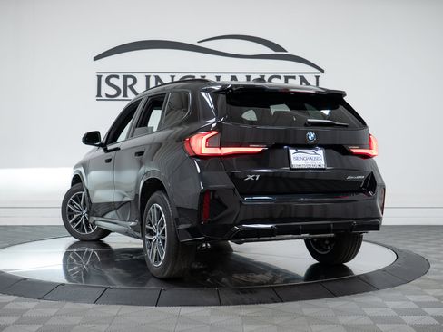 Used 2026 BMW X1 xDrive28i w/ M Sport Package AWD/4WD image 28