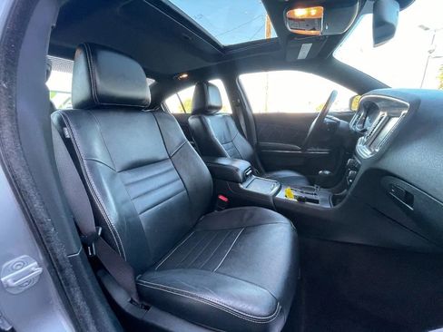 Used 2014 Dodge Charger R/T RWD image 13