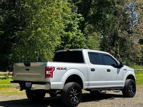 Used 2018 Ford F150 XLT AWD/4WD image 9