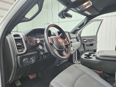 Used 2024 RAM 2500 Big Horn AWD/4WD image 19