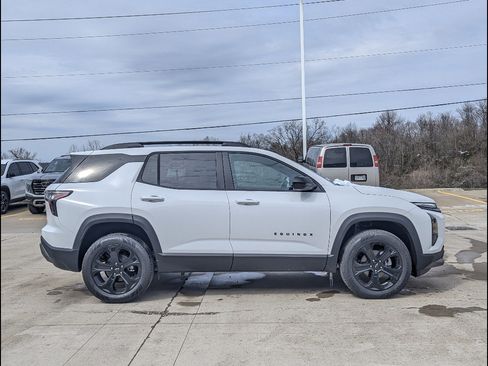 New 2026 Chevrolet Equinox LT w/ Midnight Edition image 6