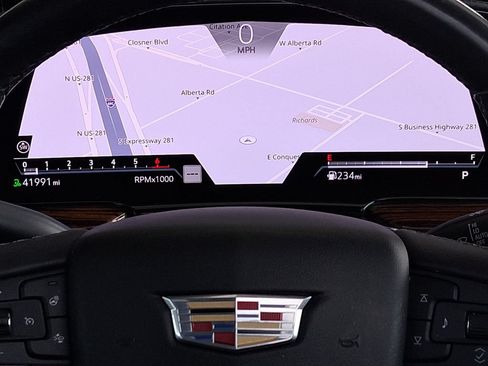 Used 2023 Cadillac Escalade ESV Premium Luxury RWD image 14