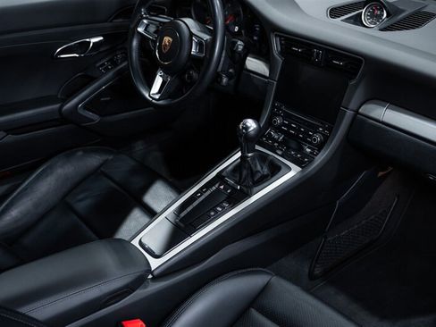 Used 2017 Porsche 911 Carrera S RWD image 54
