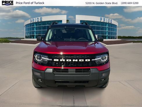 Used 2026 Ford Bronco Sport Outer Banks AWD/4WD image 2
