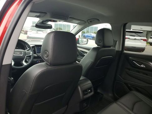 Certified 2023 GMC Terrain SLT w/ LPO, Floor Liner Package AWD/4WD image 11
