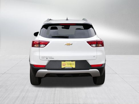 Used 2023 Chevrolet TrailBlazer LT w/ Convenience Package AWD/4WD image 6