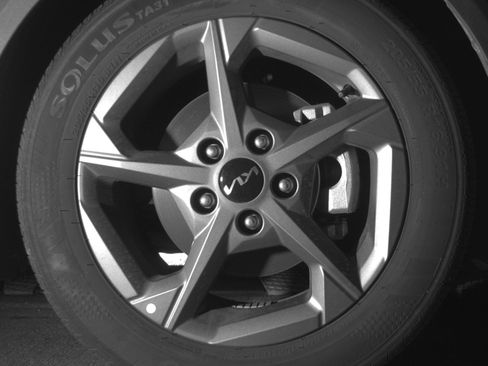 Used 2025 Kia K4 FWD image 13