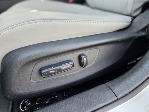 Used 2025 Acura Integra FWD image 25