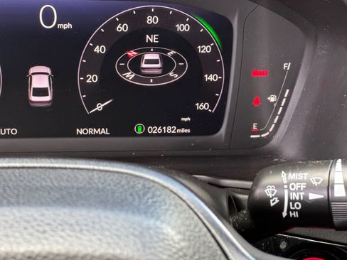 Used 2024 Honda Accord Sport image 32