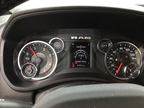 Used 2021 RAM 2500 Big Horn w/ Night Edition image 11