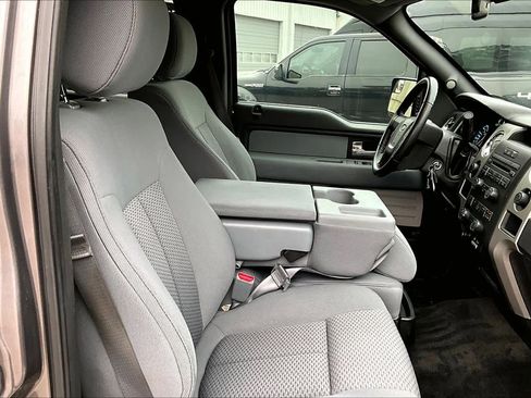 Used 2012 Ford F150 XLT w/ XLT Chrome Pkg RWD image 9