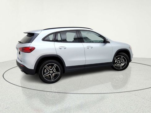 New 2026 Mercedes-Benz GLA 250 image 8
