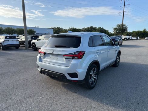 Used 2025 Mitsubishi Outlander Sport SE AWD/4WD image 5