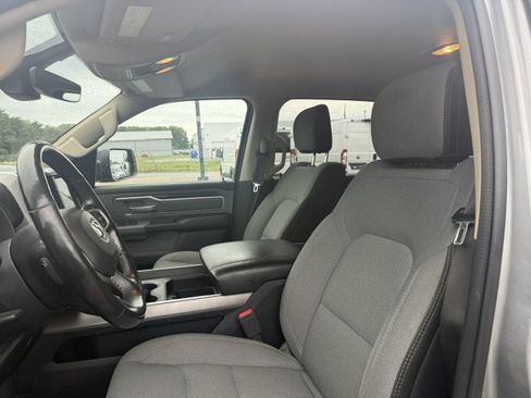 Used 2020 RAM 1500 Big Horn AWD/4WD image 6