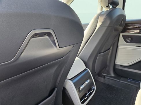 New 2026 Lincoln Nautilus Premier w/ Equipment Group 102A image 24