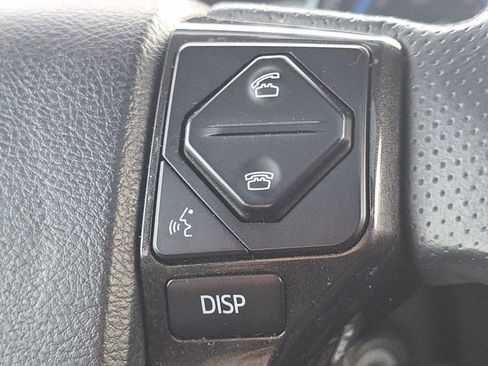 Used 2018 Toyota 4Runner TRD Off-Road Premium image 33