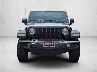 Used 2023 Jeep Gladiator Sport AWD/4WD video 2