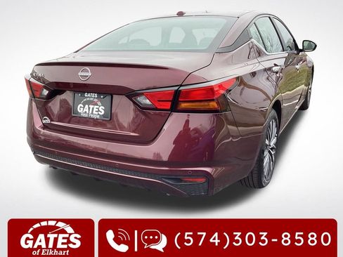 Used 2025 Nissan Altima 2.5 SV image 10