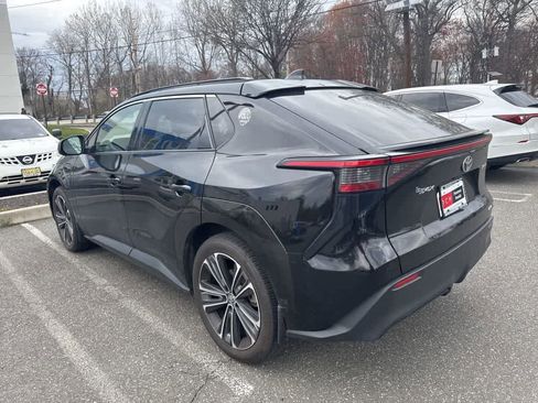 Used 2023 Toyota bZ4X Limited image 20