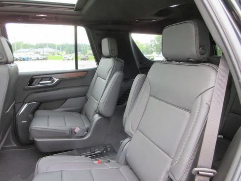 New 2026 GMC Yukon Denali w/ Sun & Power Step Package AWD/4WD image 12