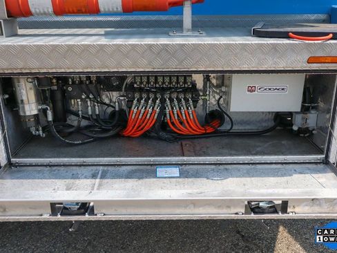 Used 2019 Ford F650 2WD Regular Cab Super Duty image 47