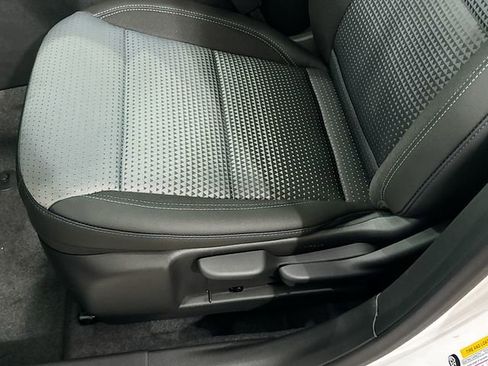 New 2026 Chevrolet Trax LT w/ Driver Confidence Package image 19