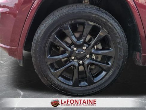 Used 2020 Jeep Grand Cherokee Altitude AWD/4WD image 33
