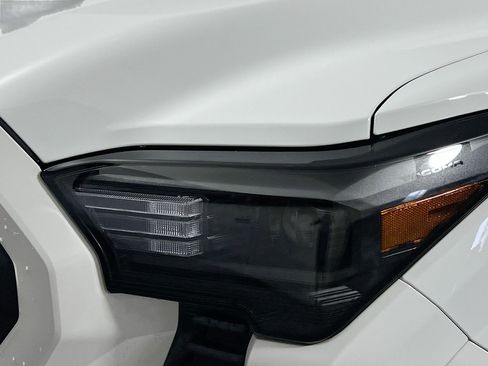 Used 2024 Toyota Tacoma SR w/ Towing Package image 33