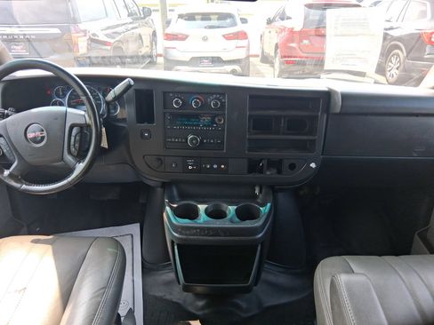 Used 2020 GMC Savana 2500 w/ Driver Convenience Package RWD image 10