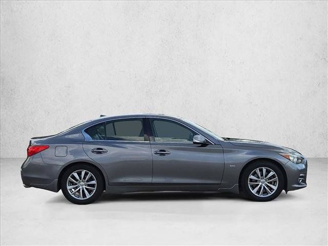 Used 2017 INFINITI Q50 3.0t Premium w/ 3.0T Premium Plus Package RWD image 4