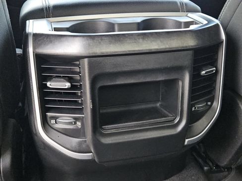 Used 2019 RAM 1500 Big Horn RWD image 38