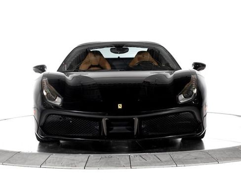 Used 2018 Ferrari 488 Spider RWD image 15