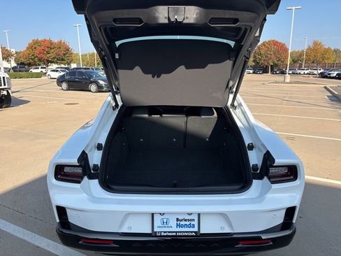 Used 2024 Dodge Charger R/T w/ Plus Group image 20