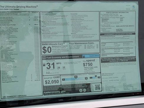 Used 2025 BMW 330i Sedan w/ Convenience Package image 18