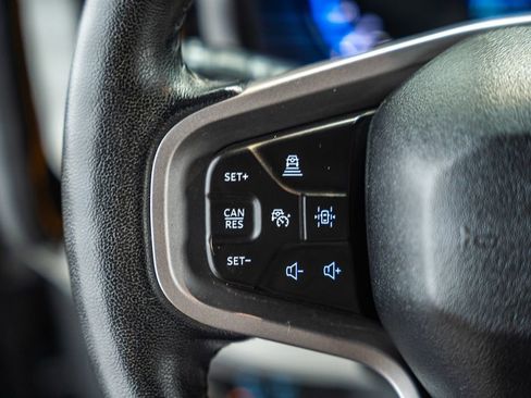 Used 2022 Ford Bronco Badlands image 32