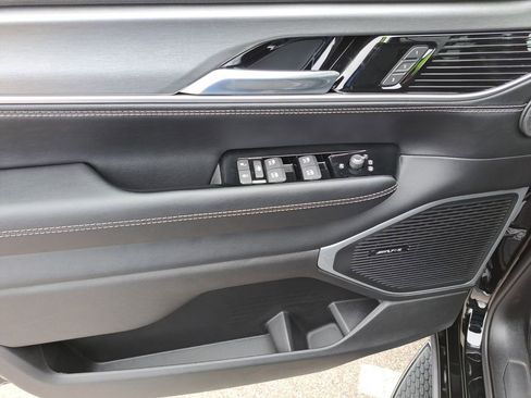 New 2026 Jeep Grand Wagoneer Limited image 21