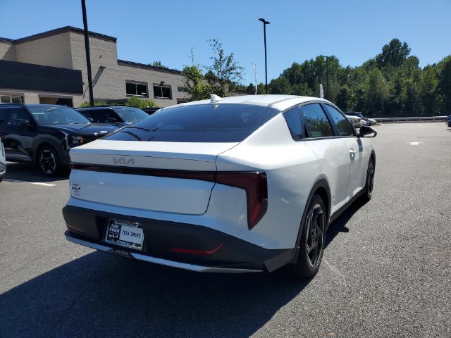 New 2026 Kia K4 GT-Line Turbo FWD image 4