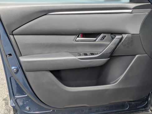 Used 2025 MAZDA CX-50 AWD 2.5 S w/ Preferred Package image 9
