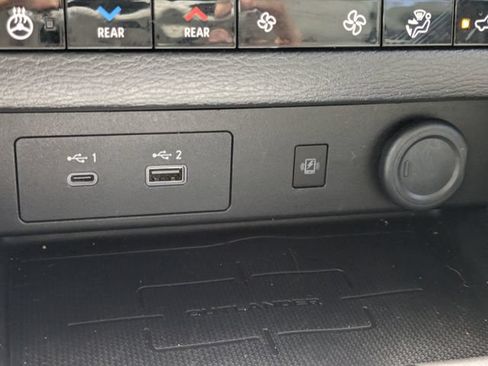 Used 2024 Mitsubishi Outlander SEL FWD image 33