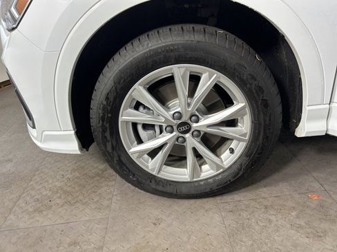 Used 2025 Audi Q3 2.0T Premium Plus w/ Premium Plus Package image 31