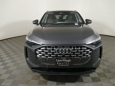 New 2025 Audi Q5 Premium Plus AWD/4WD image 8