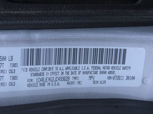 Used 2018 Jeep Grand Cherokee Altitude image 10