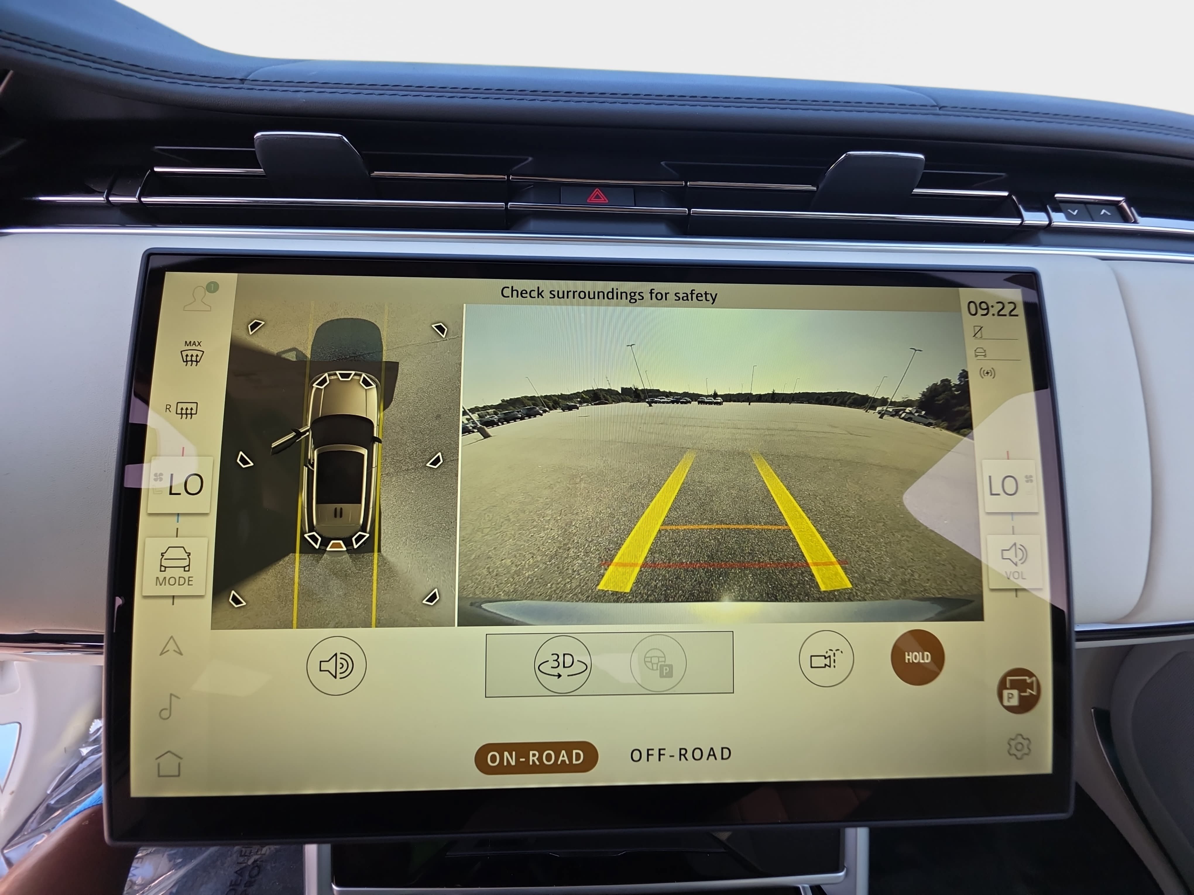 New 2026 Land Rover Range Rover SE AWD/4WD image 25