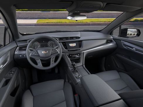 New 2026 Cadillac XT5 Luxury image 15