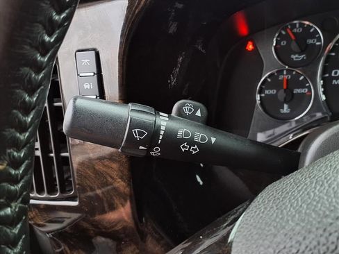 Used 2020 GMC Savana 2500 w/ Enhanced Convenience Package image 17