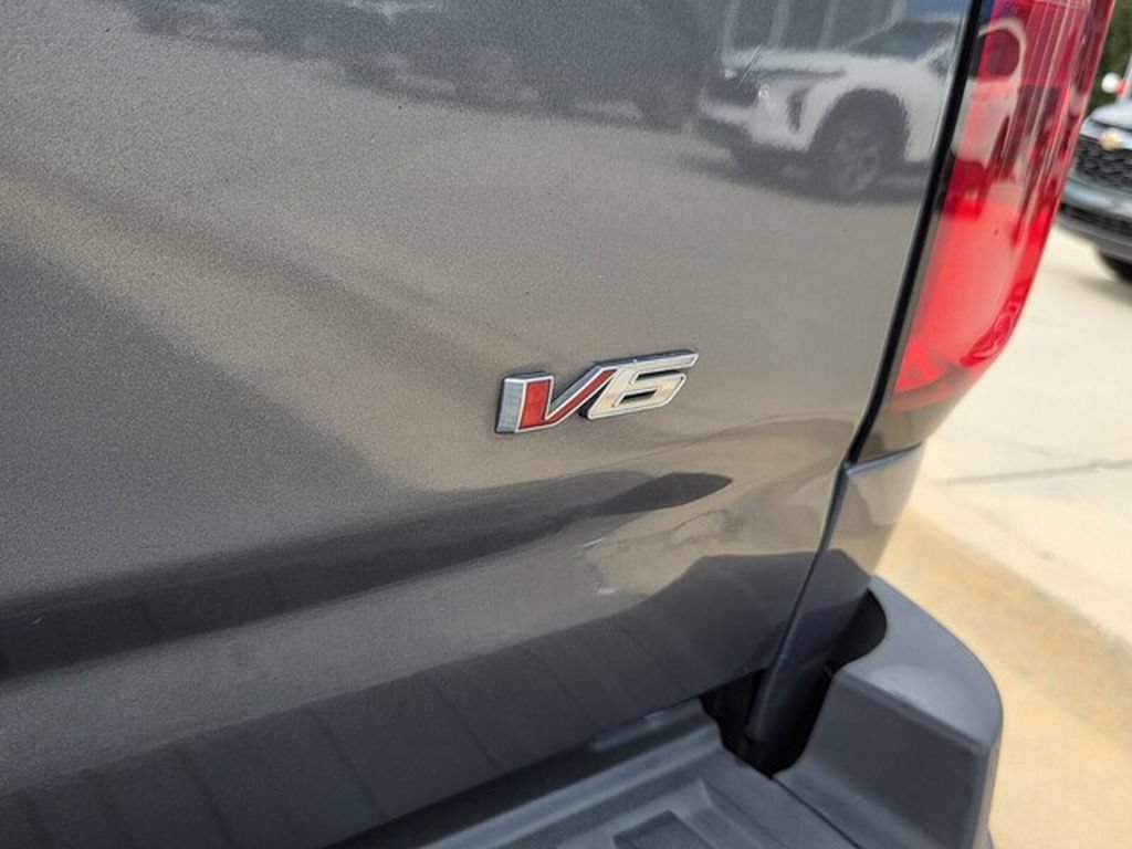Used 2019 Chevrolet Colorado Z71 RWD image 5