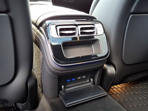 Certified 2023 Mercedes-Benz S 580 4MATIC Sedan image 12