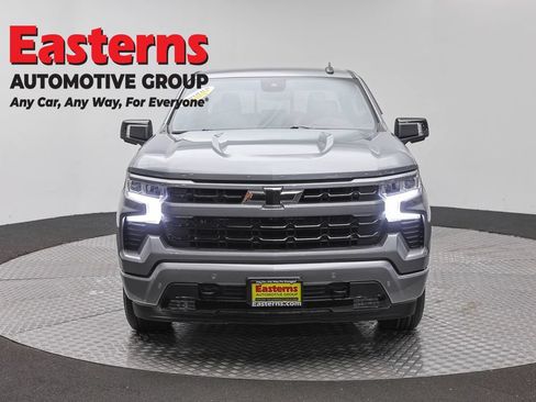 Used 2024 Chevrolet Silverado 1500 RST w/ Convenience Package II AWD/4WD image 2
