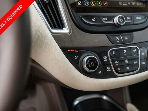 Used 2024 Chevrolet Malibu LT FWD image 18